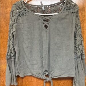 Mudd Olive Lace Sleeve Blouse